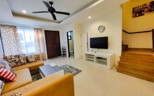 3 Bedroom Townhouse in Laguna Park