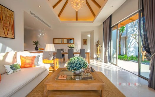 New Luxury Villa in Anchan Hills