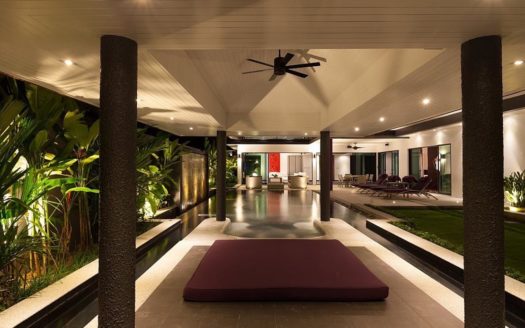 5 bedroom villa in Pasak