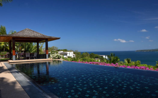 Andara villa on Kamala with sea views